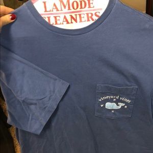 Vineyard Vines T shirt